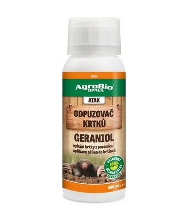 Odpuzovač krtků ATAK s Geraniolem - 500 ml