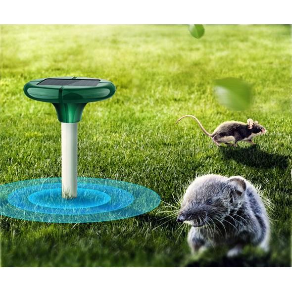 Odpuzovač krtků a hrabošu se solárním dobíjením baterie 