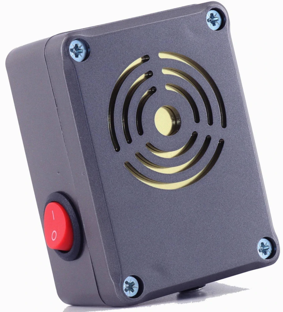 Vodotěsný odpuzovač kun a myší -dosah 1500m2 -C100T